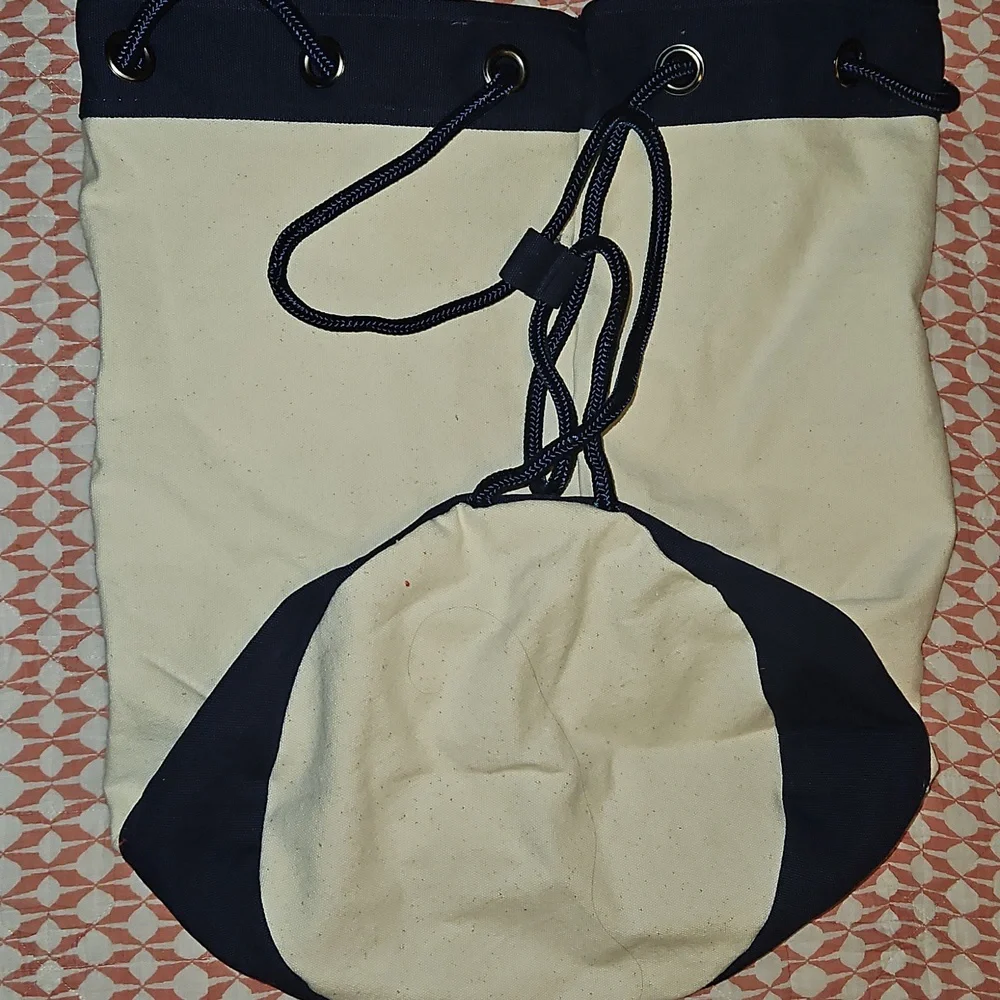 Canvas Drawstring Backpack - Picture 4 of 4